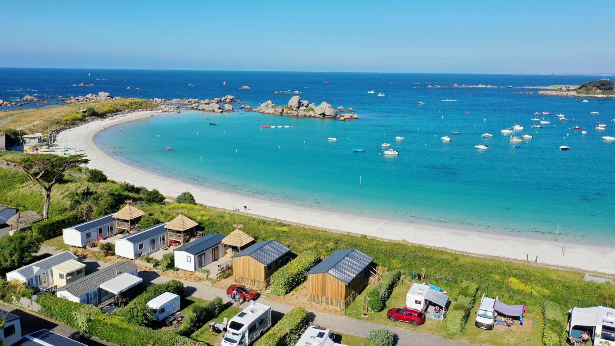 Camping De La Cote Des Legendes ブリニョガン・プラージュ エクステリア 写真