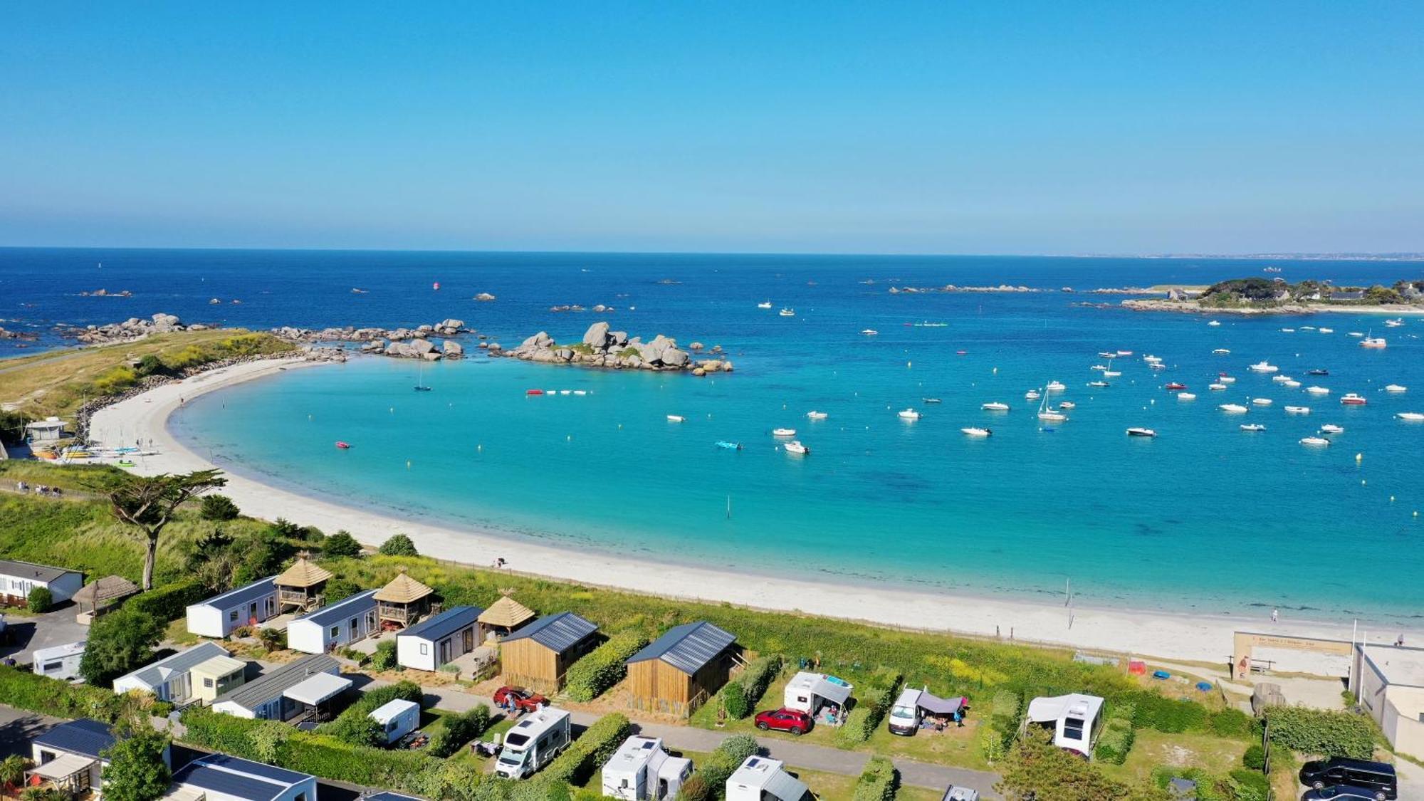 Camping De La Cote Des Legendes ブリニョガン・プラージュ エクステリア 写真